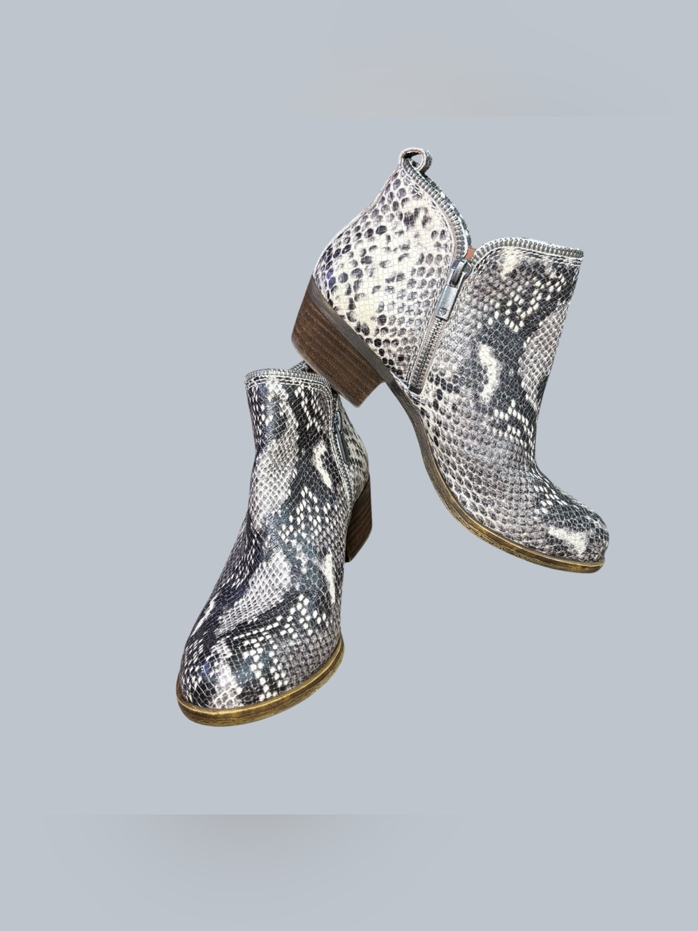 Lucky Brand Bartalino Snake Print Leather‎ Ankle Booties Women's 6.5 Western Zip